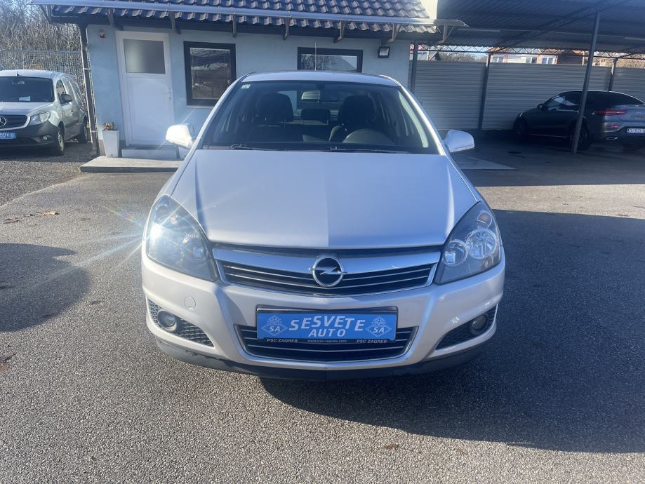 opel-astra-karavan-1.6-automatik-slika-209396576