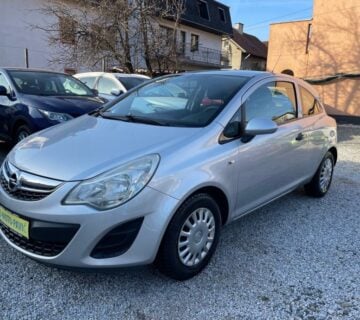 Opel Corsa 1,2 - cover