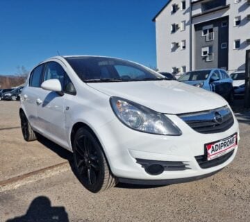 Opel Corsa 1,4 16V // KLIMA // REG 1 GOD - cover