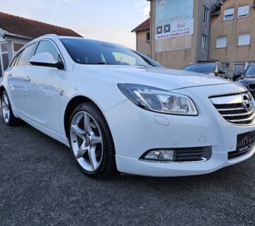 Opel Insignia Karavan 2,0 CDTI ***OPC-LINE***HR-VOZILO***TOP-STANJE*** - cover