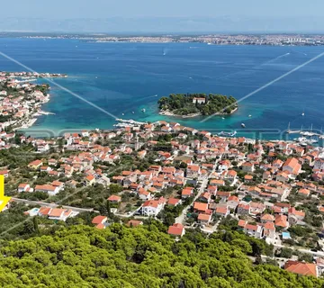 UGLJAN, PREKO – Građevinsko zemljište 536 m² s panoramskim pogledom na more i Za - cover