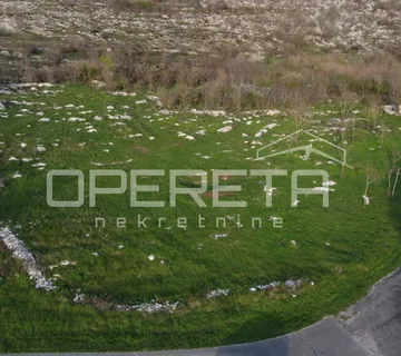 Istra – građevinsko zemljište s pogledom na prirodu, u blizini Parka prirode Učk - cover