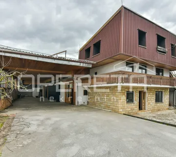 Žužići, Zgrada, 560.000,00 EUR - cover