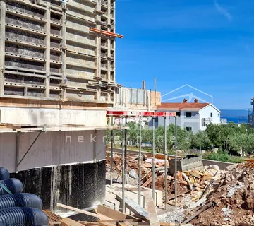 Okrug Gornji / otok Čiovo – S3 novogradnja s bazenom - Okrug Gornji, Okrug