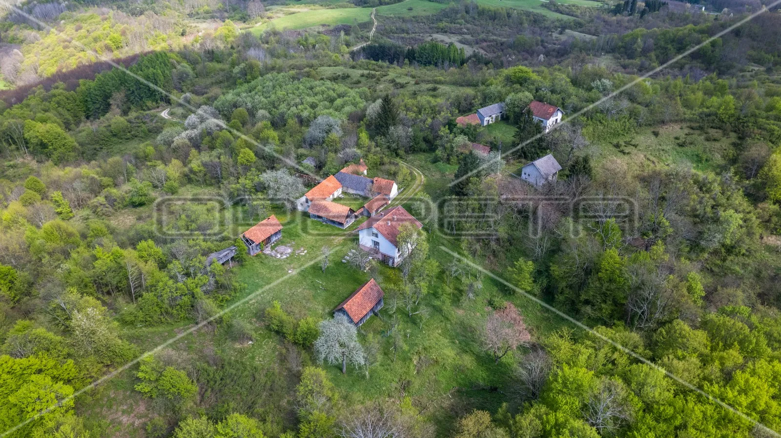 Mrkići-Brebornica, Krnjak, 299.448,00 m2, 1.800.000,00 EUR - cover