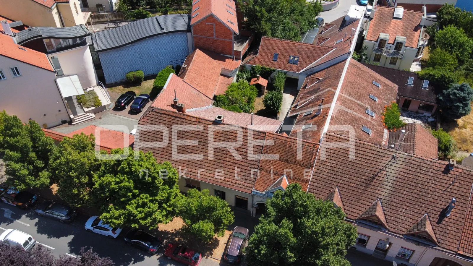 Prodaja, Kuća, Centar, Centar, Dvojni objekt, 195m2 - cover