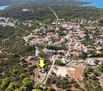 MOLAT - Građevinsko zemljište 578 m² s legaliziranim objektom i panoramskim pogl