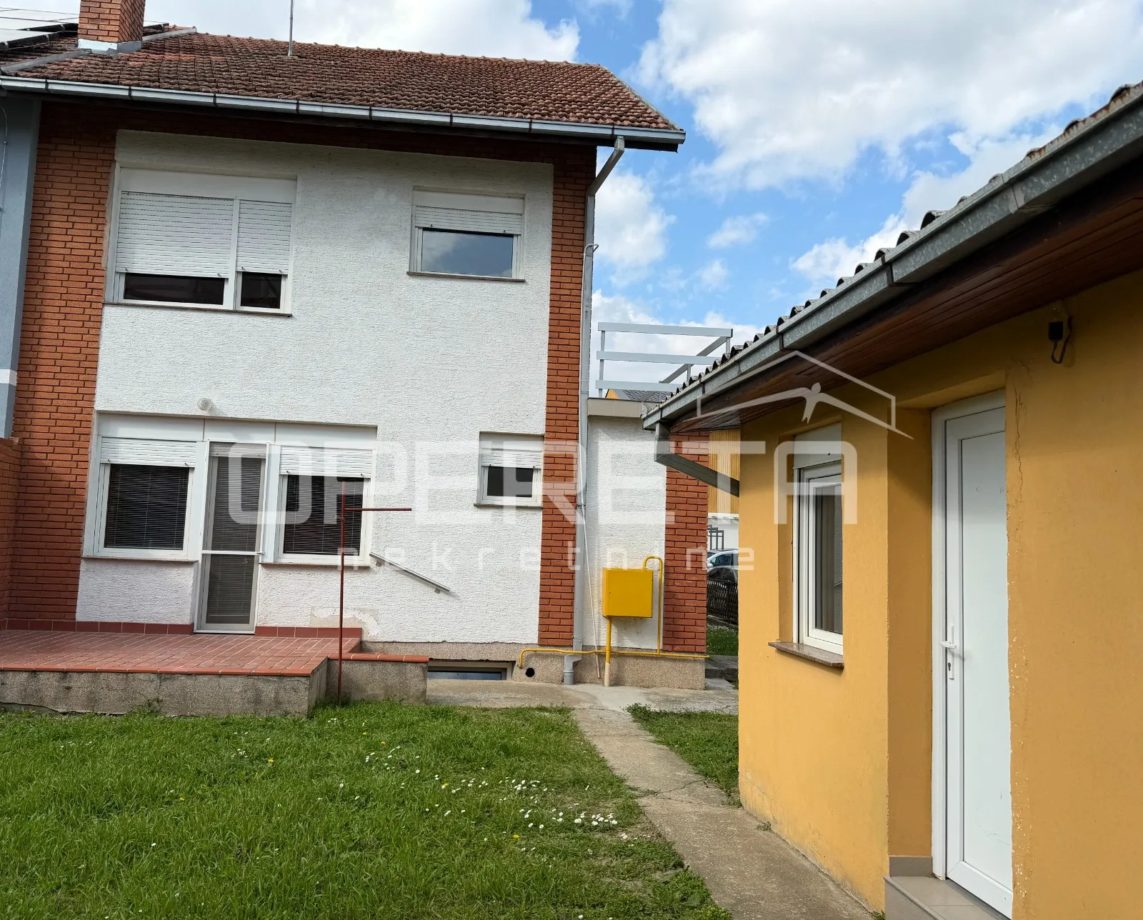 PRODAJA, KUĆA, ILOK - cover