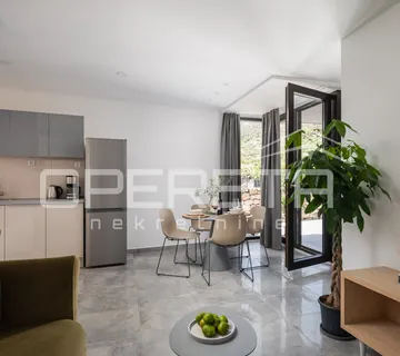 Prodaja, Kuća, Komiža, Čikolina stroda, Samostojeća, 120m2 - cover