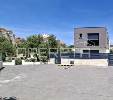 Dvojna kuća, S2, 148,80m2- novogradnja Srima - cover