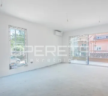 Četverosoban stan s vrtom - novogradnja u Sesvetama - Sesvete, Zagreb
