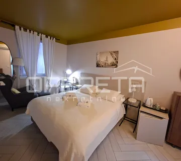 Prodaja, Stan, Veli Varoš, Marmontova ulica, Split, 2s, 42m2 - cover