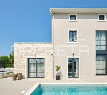 Prodaja, Kuća, Poreč, Poreč - Okolica, Samostojeća, 320m2