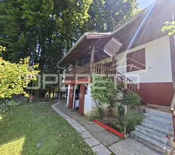 Predivna vikendica u mirnoj zelenoj oazi - Halić - Varaždin Breg