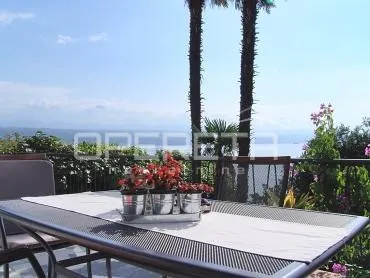 Opatija - stan na izuzetnoj lokaciji, 200 metara od mora - cover