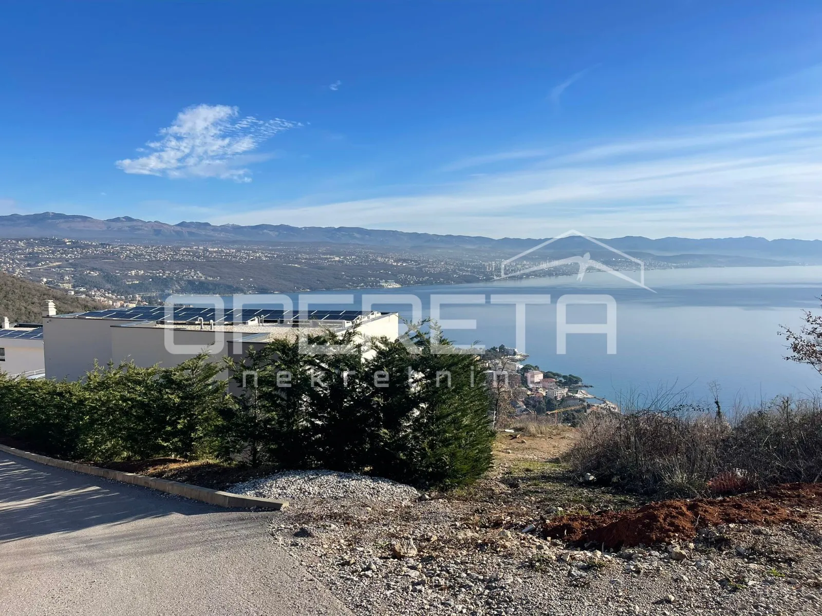 OPATIJA (OKOLICA) - Građevinsko zemljište s pravomoćnom građevinskom dozvolom PO - cover