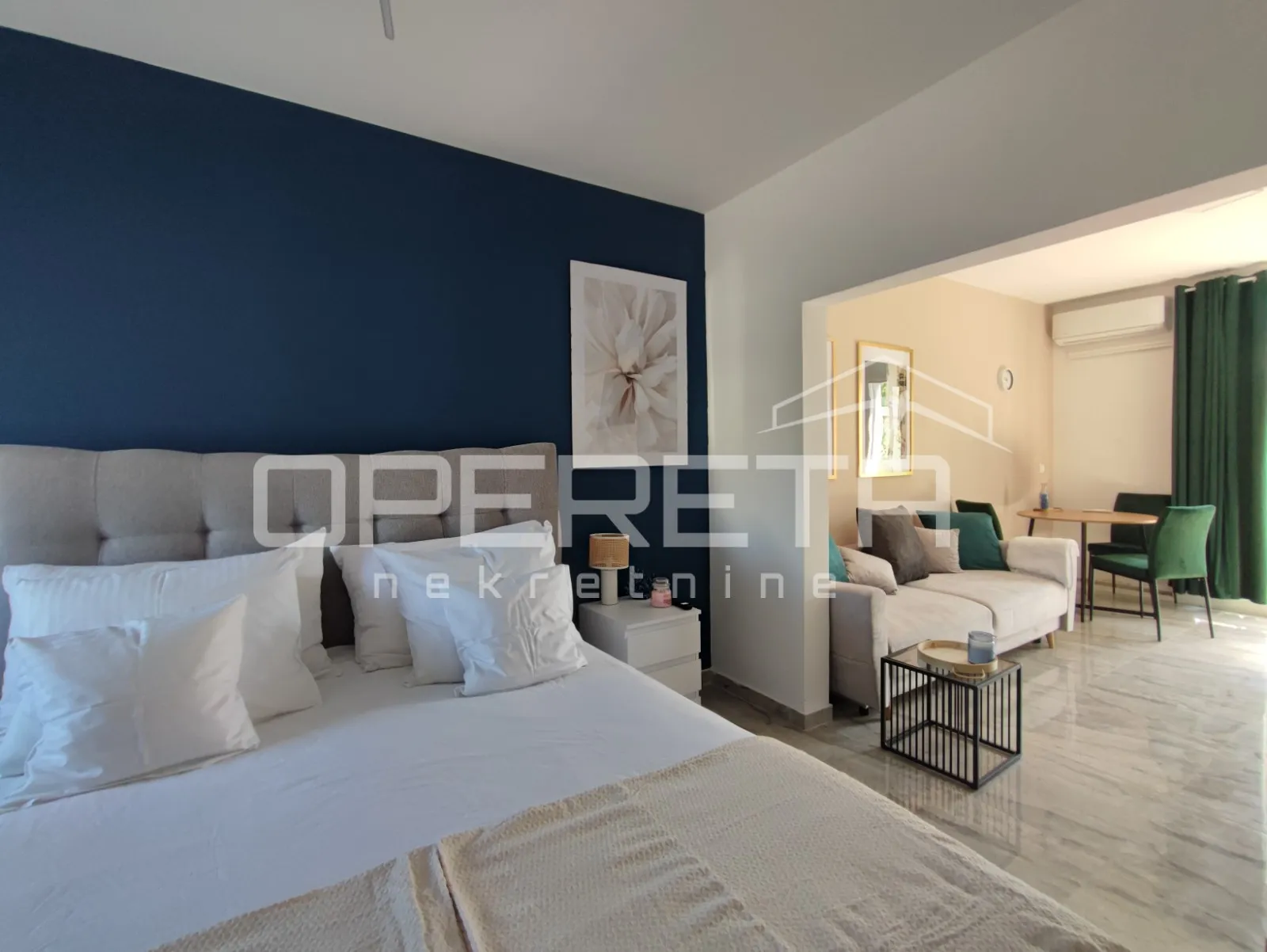 Stan 77 m2, dva odvojena apartmana, 100 m do plaže, Vir, Zadar - cover