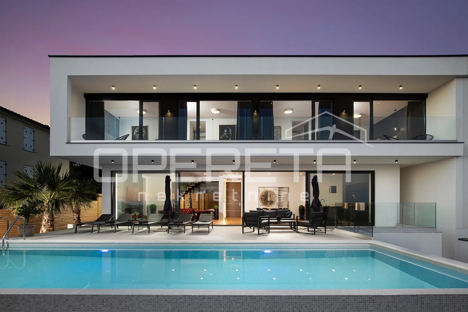 Moderna rezidencija 300 m2 s pogledom na more, ljetnom kuhinjom i vrhunskom opre - cover