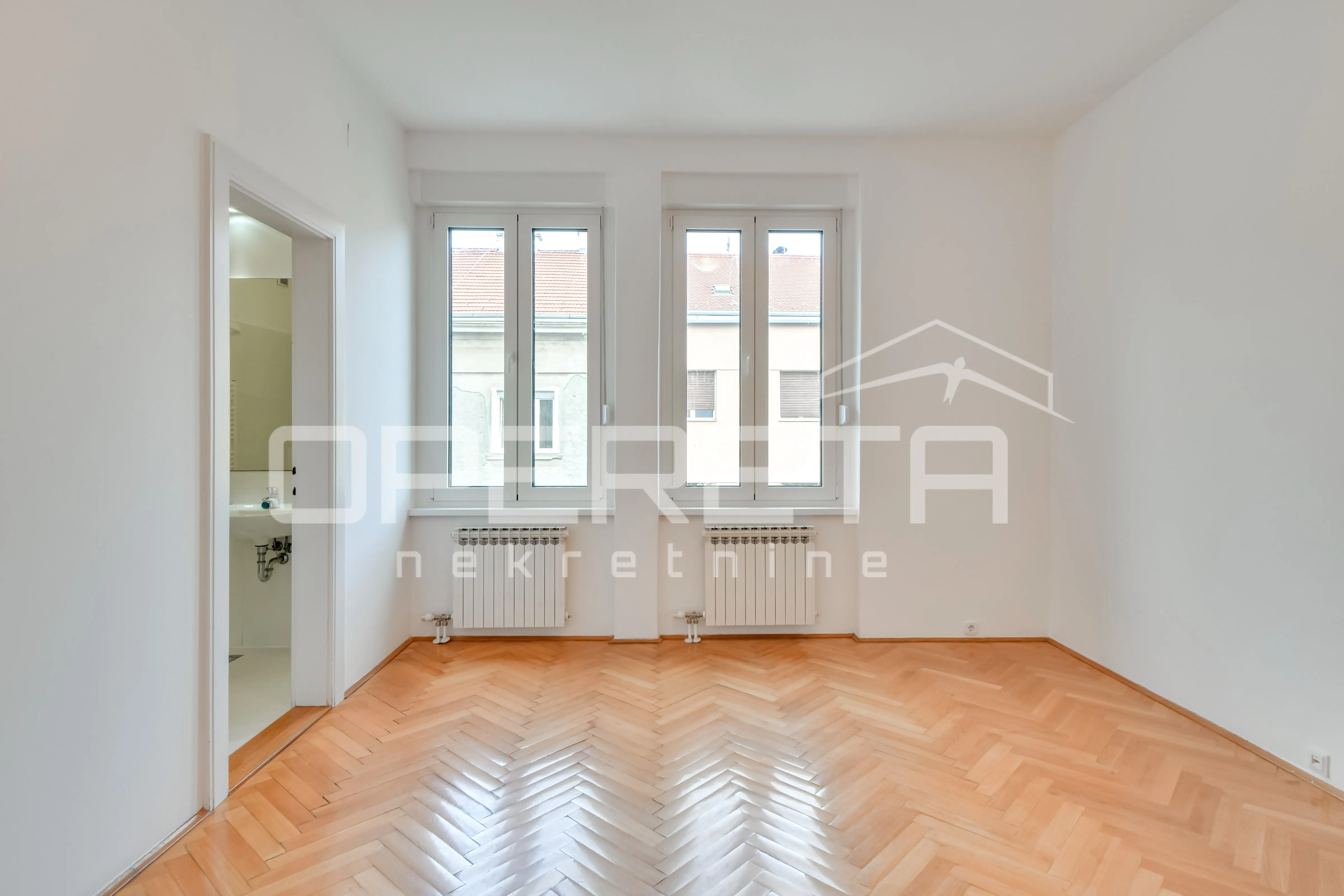 Najam, Ured, Britanac, Bosanska, 140m2 - cover