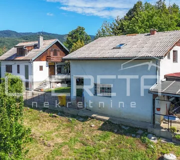 PRODAJA, REMETE, REMETSKI KAMENJAK, 2 SAMOSTOJEĆE KUĆE NA PARCELI OD 1440m2. - cover