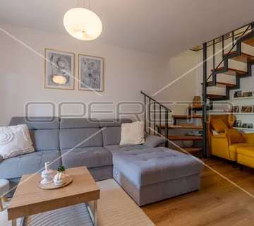 Istra, Pula - Nova Veruda, kuća sa tri apartmana na odličnoj lokaciji blizu mora - cover