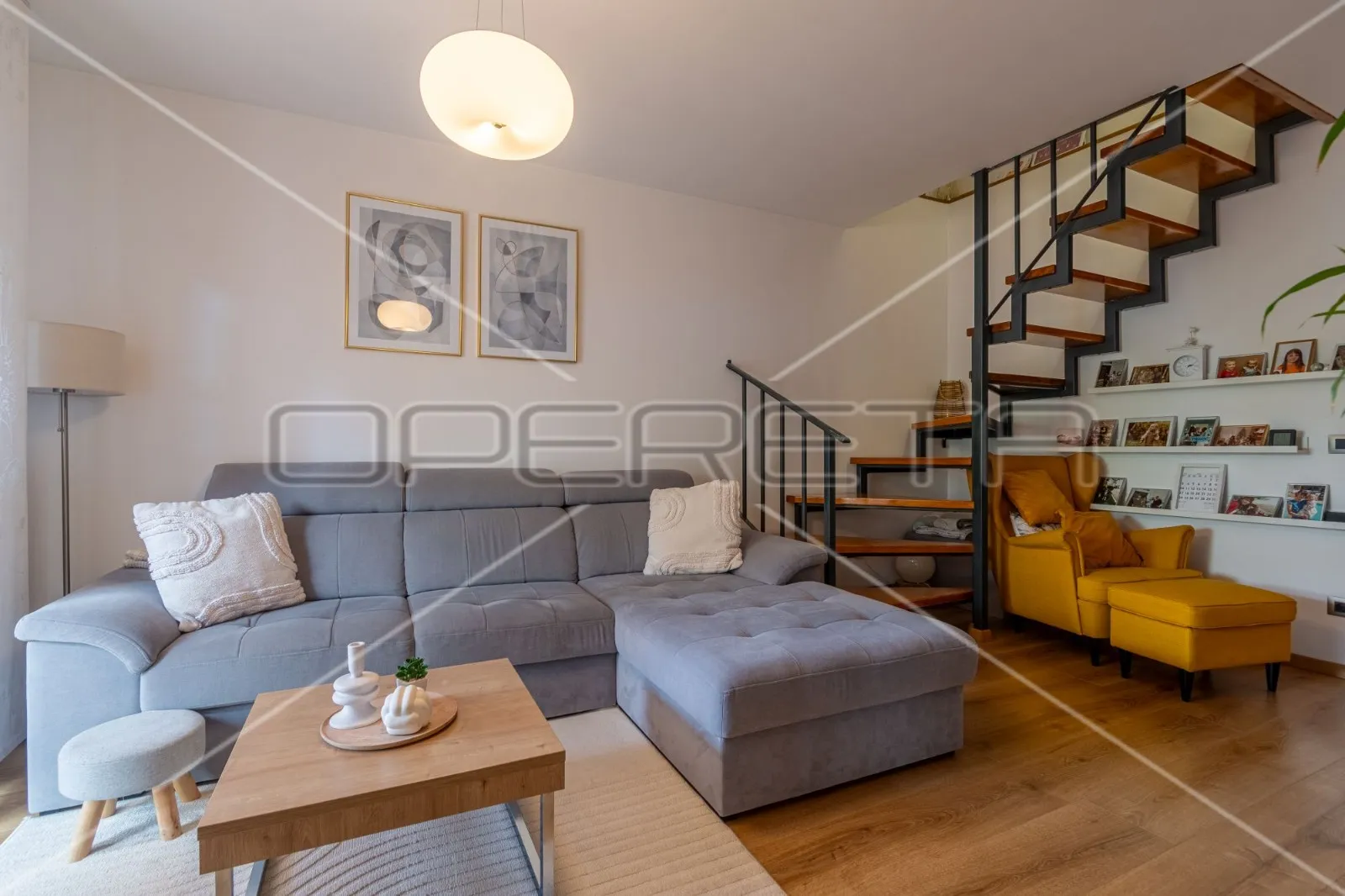 Istra, Pula - Nova Veruda, kuća sa tri apartmana na odličnoj lokaciji blizu mora - cover