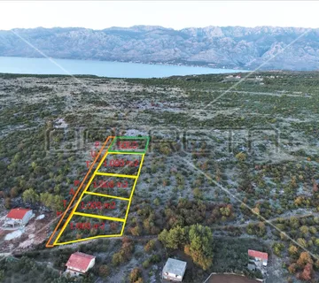 Građevinsko zemljište stambene namjene, 1000 m2, Slivnica, Posedarje