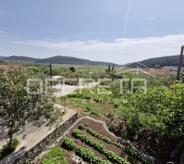 Obiteljska kuća s pogledom na more, Čara, Korčula - cover