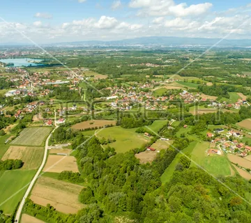 Jagodno, Vellika Gorica-okolica , Prekrasno imanje s izvorom vode i jezercem na - cover