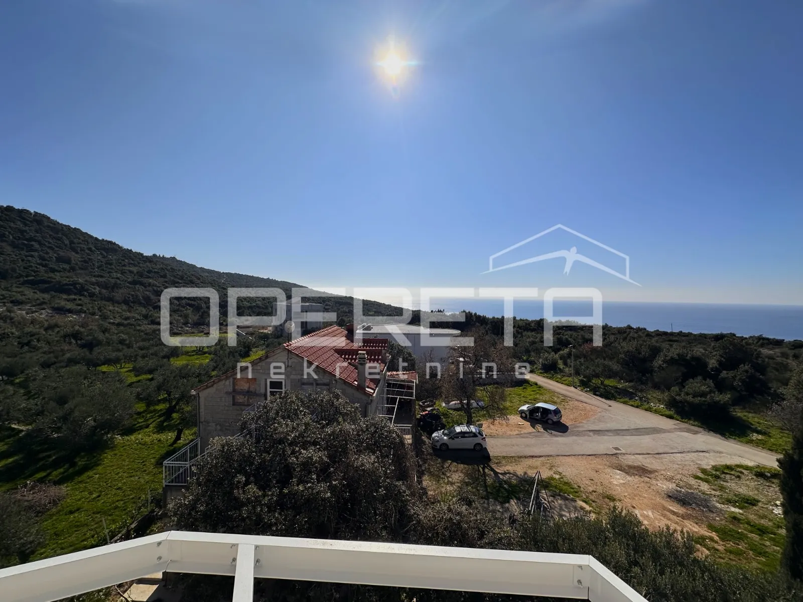 Stan 84,94 m2 s vrtom i 2 parkinga, novogradnja, Cavtat - cover