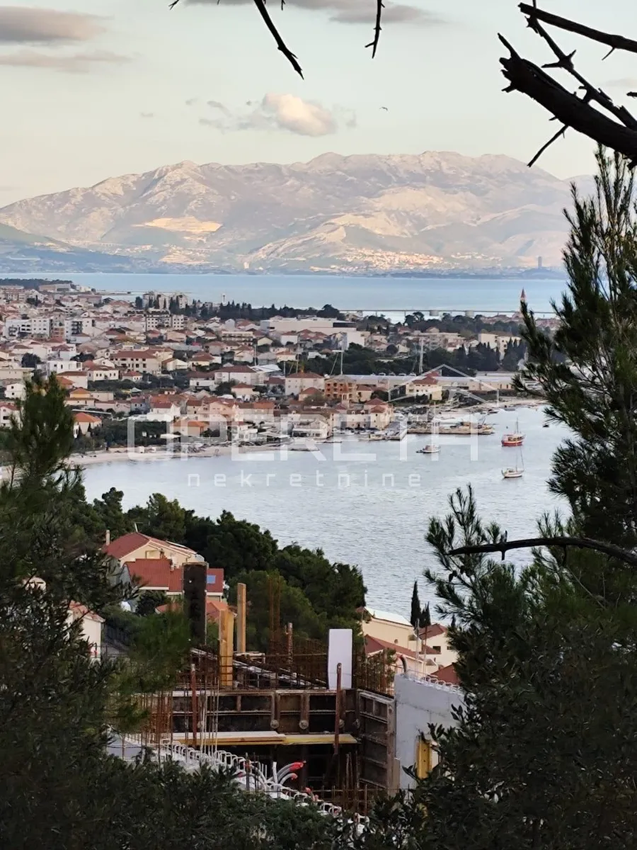 Put Grgića, Seget Donji, 1.469,00 m2, 350.000,00 EUR - cover
