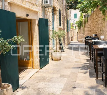 Premium poslovni prostor Stari grad Dubrovnik, restoran 113 m2 - cover