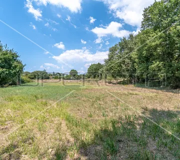 Medulin, veliko građevinsko zemljište 6.699 m2
