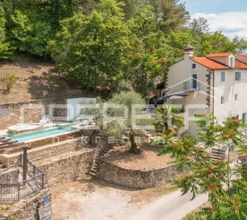 Prodaja, Kuća, Motovun, Motovun, Samostojeća, 220m2 - cover