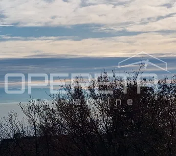 Atraktivno građevinsko zemljište iznad Opatije 735m2 - cover