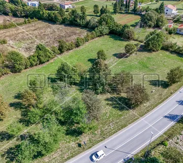 Kršan, građevinsko zemljište 4.440 m2 na predivnoj lokaciji
