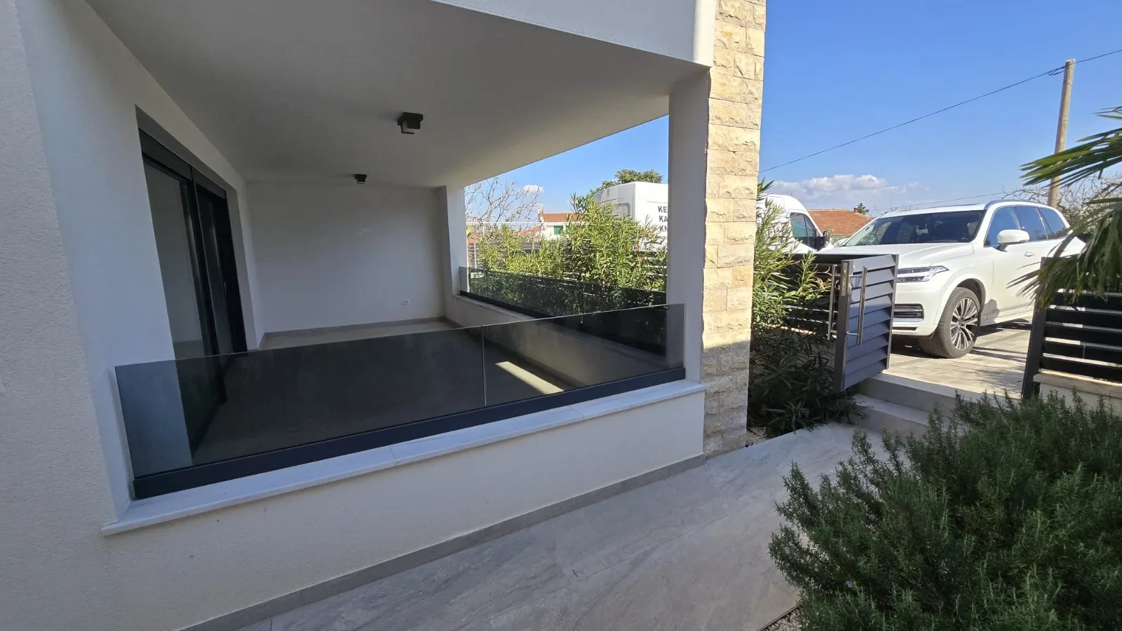 Vrhunska novogradnja u Murteru blizu mora i centra, 109 m2 - cover