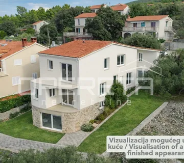 Kuća 50 m do mora - Investicijska prilika na Korčuli - cover