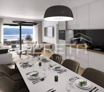 Građevinsko zemljište 930 m2 s dozvolom za 6 stanova, Lumbarda