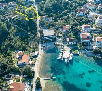 Investicija, kuća sa poslovnim prostorom, Žrnovska Banja, otok Korčula - cover