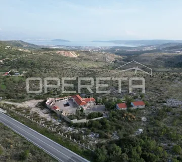 Trogir, Plano, građevinsko zemljište sa pogledom na zaljev - cover