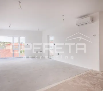 Novogradnja u centru Kraljevice - 2sb - 3. kat - Kraljevica