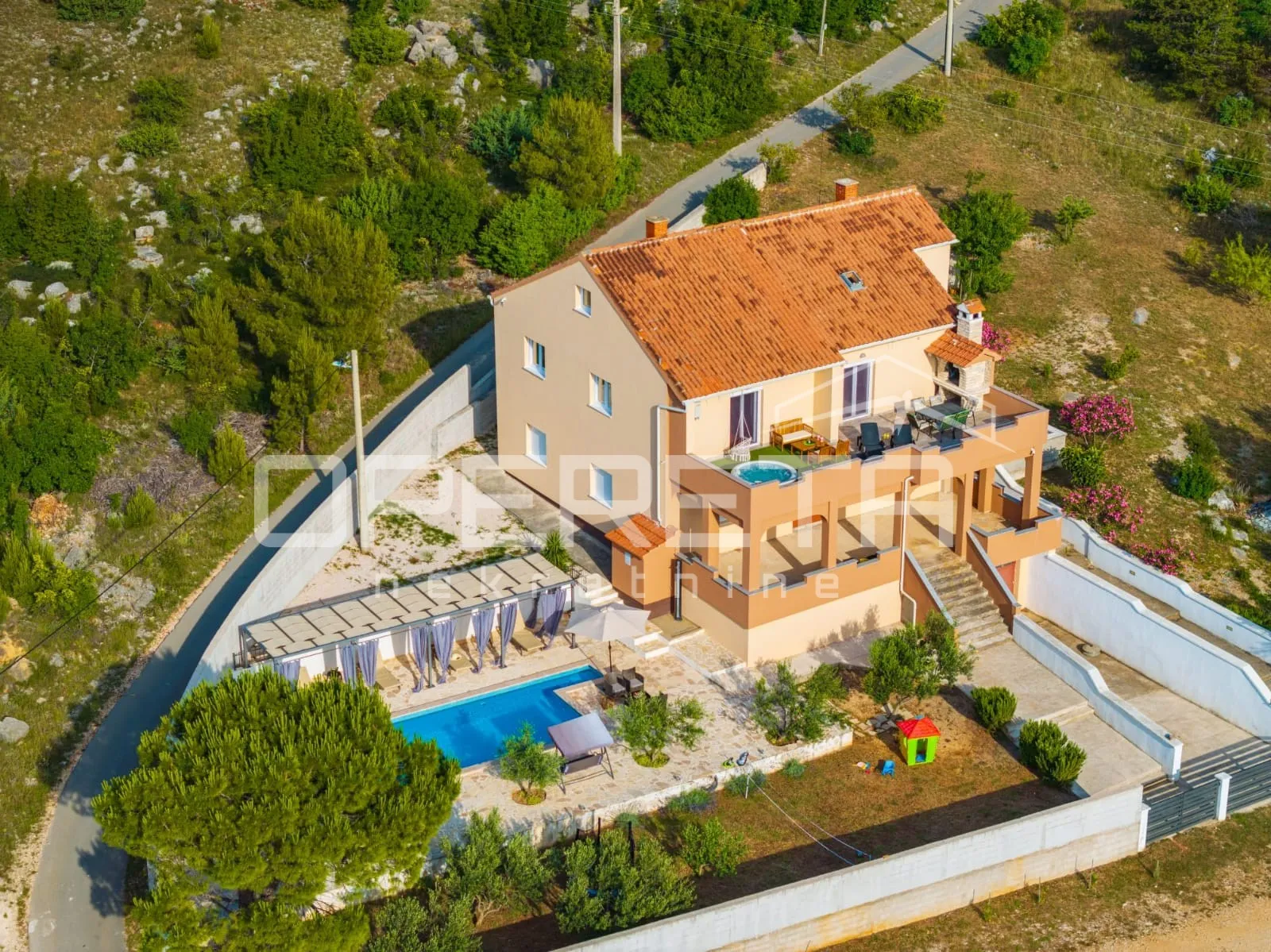 Prodaja, Kuća, Kruševo, Marići pod gredom, Kruševo, Samostojeća, 250m2 - cover