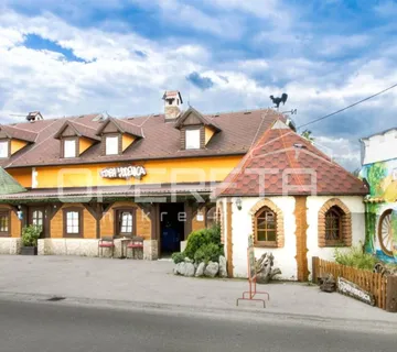 Gredice 32, Turizam, 1,00 EUR - cover