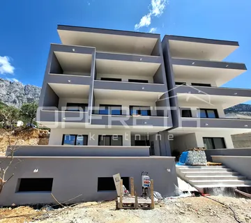 Makarska - stanovi u novogradnji – useljivo u Q4 - cover