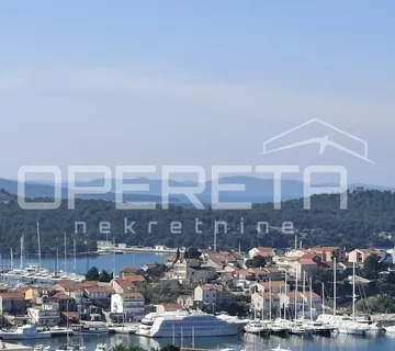 Šibenik, Mandalina - kuća  (61m2) s pogledom na marinu - cover