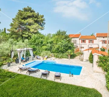 Istra, Marčana - okolica, šarmantna kamena kuća sa bazenom, mirna lokacija - cover