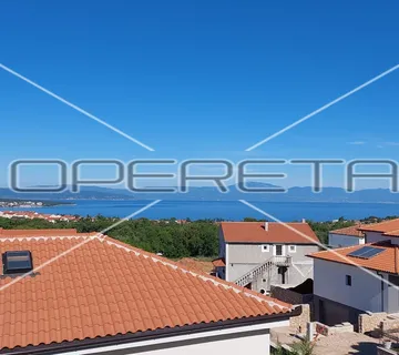 Malinska, noviji duplex 4BDR s dvije terase, 2 parkirna mjesta, pogled more, atr - cover