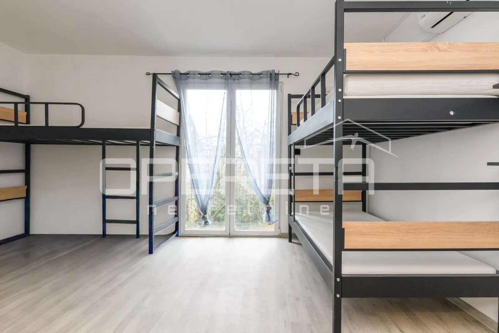 Najam, Kuća, Mlinovi, Lovčenska , Samostojeća, 400m2 - cover