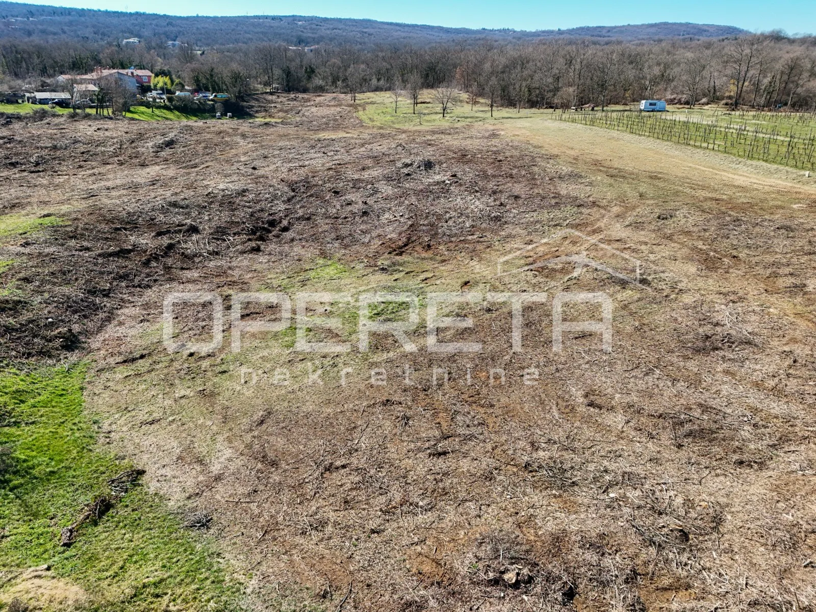 Kršan građevinsko zemljište 20.397 m2 za investiciju - cover